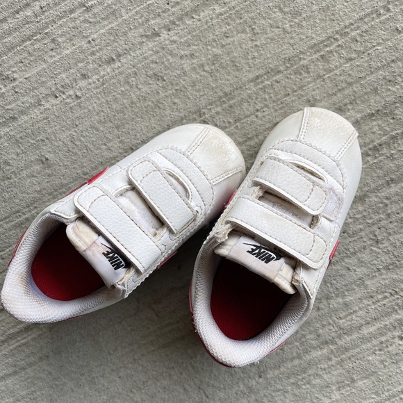 Nike cortez shoes for kids - Picture 3 of 7